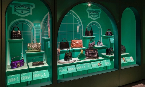 Khi sàn đấu giá nhắm đến thời trang xa xỉ cổ điển