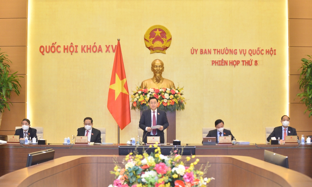 Chủ tịch Quốc hội Vương Đình Huệ phát biểu tại khai mạc phiên họp thường kỳ lần thứ 8 của Ủy ban Thường vụ Quốc hội sáng 15/2 - Ảnh: Quochoi.vn