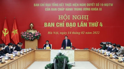 PM attends meeting on land management