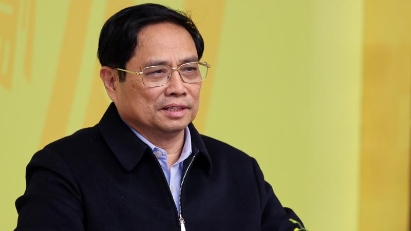 PM identifies eight tasks for development of cooperative economy