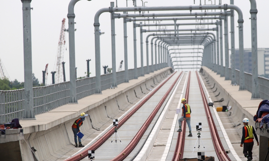 Metro số 1 Bến Thành - Suối Tiên: TP.HCM kiến nghị Thủ tướng Chính phủ chấp thuận chủ trương cho Thành phố bố trí kinh phí từ ngân sách thành phố để bảo đảm cho Công ty TNHH MTV Đường sắt đô thị số 1 TP.HCM hoạt động, trong giai đoạn chuẩn bị vận hành tuyến này.