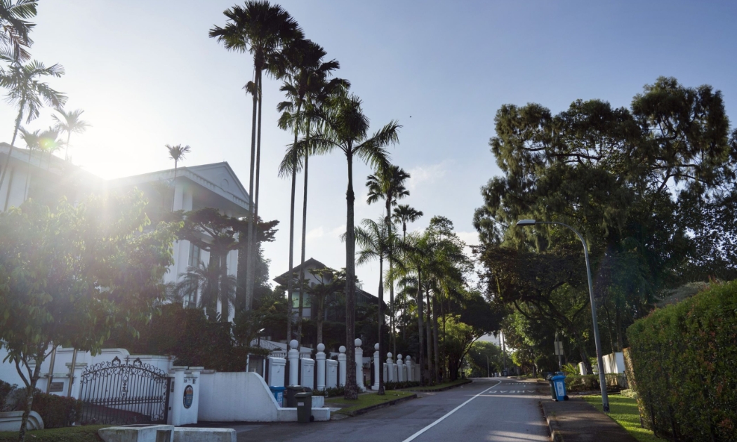 Biệt thự ở khu Caldecott Hill, một khu nhà giàu của Singapore - Ảnh: Bloomberg.