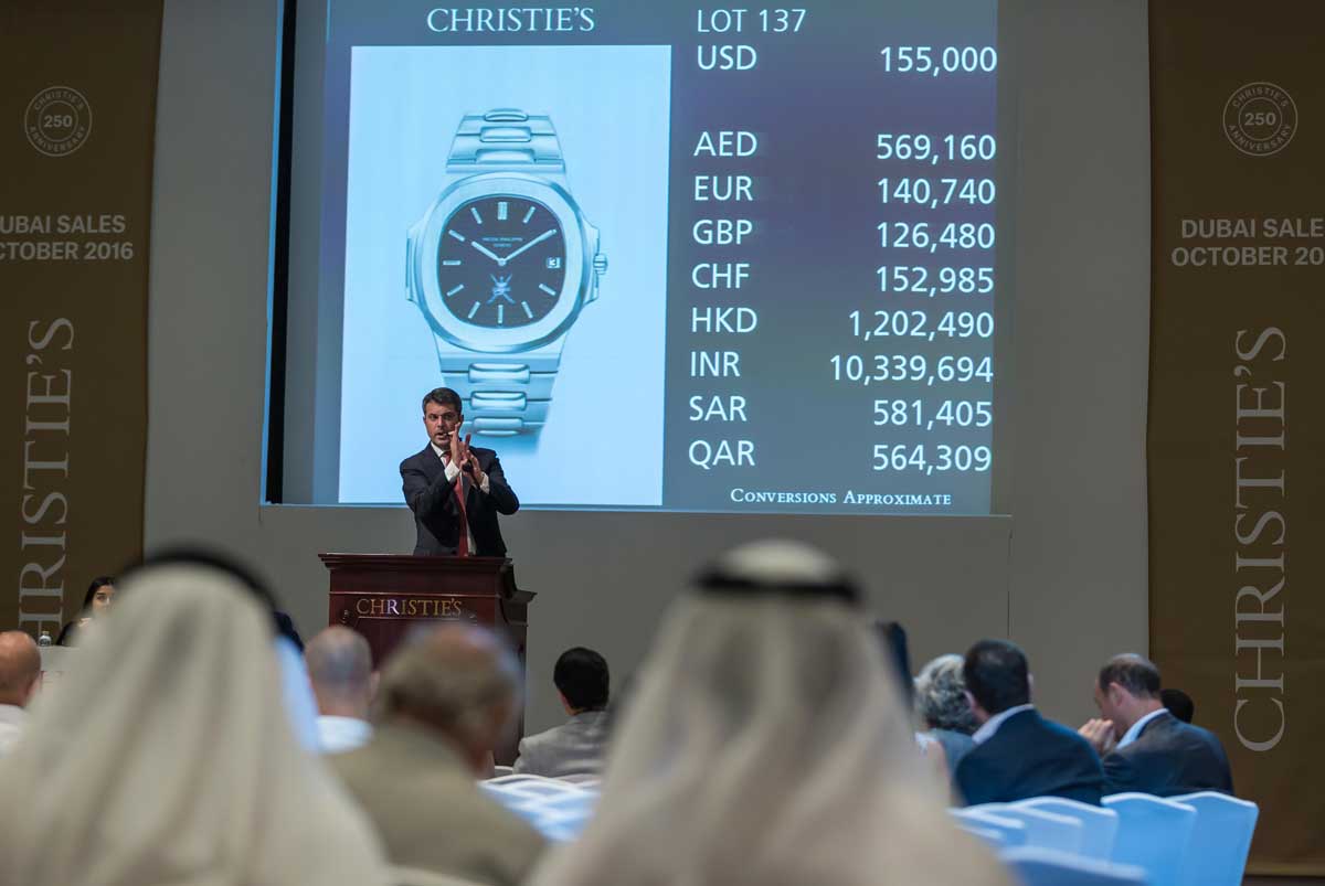 Các phiên đấu giá đồng hồ trước đó của Christie's tại Dubai đều lập kỷ lục doanh thu.