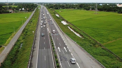 Measures taken for building sections of North - South Expressway in Binh Dinh