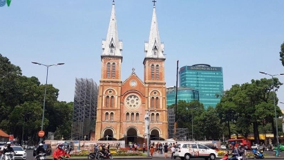 Two scenarios identified for HCMC’s tourism industry in 2022