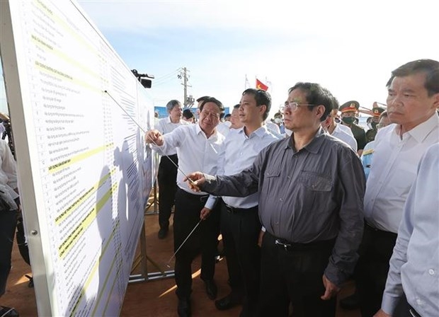 Thủ tướng Phạm Minh Chính kiểm tra Dự án Cảng hàng không quốc tế Long Thành. Ảnh: Dương Giang - TTXVN