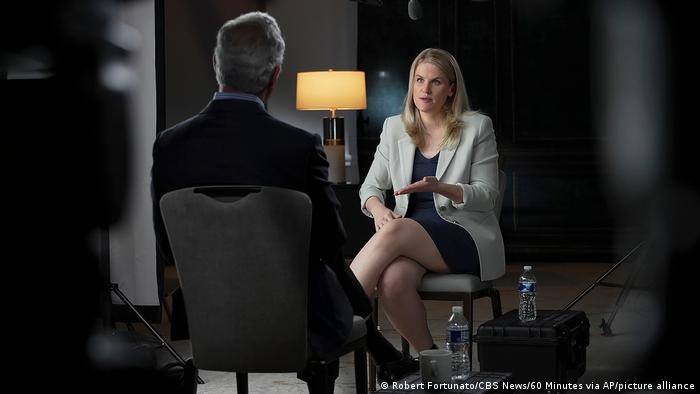 Cựu nh&acirc;n vi&ecirc;n Facebook Haugen tham gia chương tr&igrave;nh&nbsp;