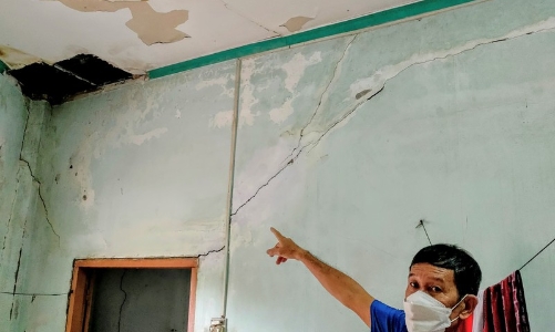 Người dân Ninh Thuận bức xúc vì nứt nhà do thi công Quốc lộ 1 nhưng không được đền bù