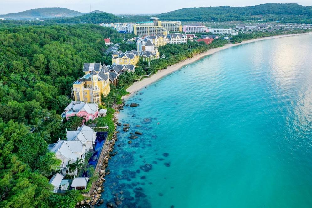 Môi trường làm việc tại Sun Group cho nhân sự cơ hội nâng cao kỹ năng nghề nghiệp.
