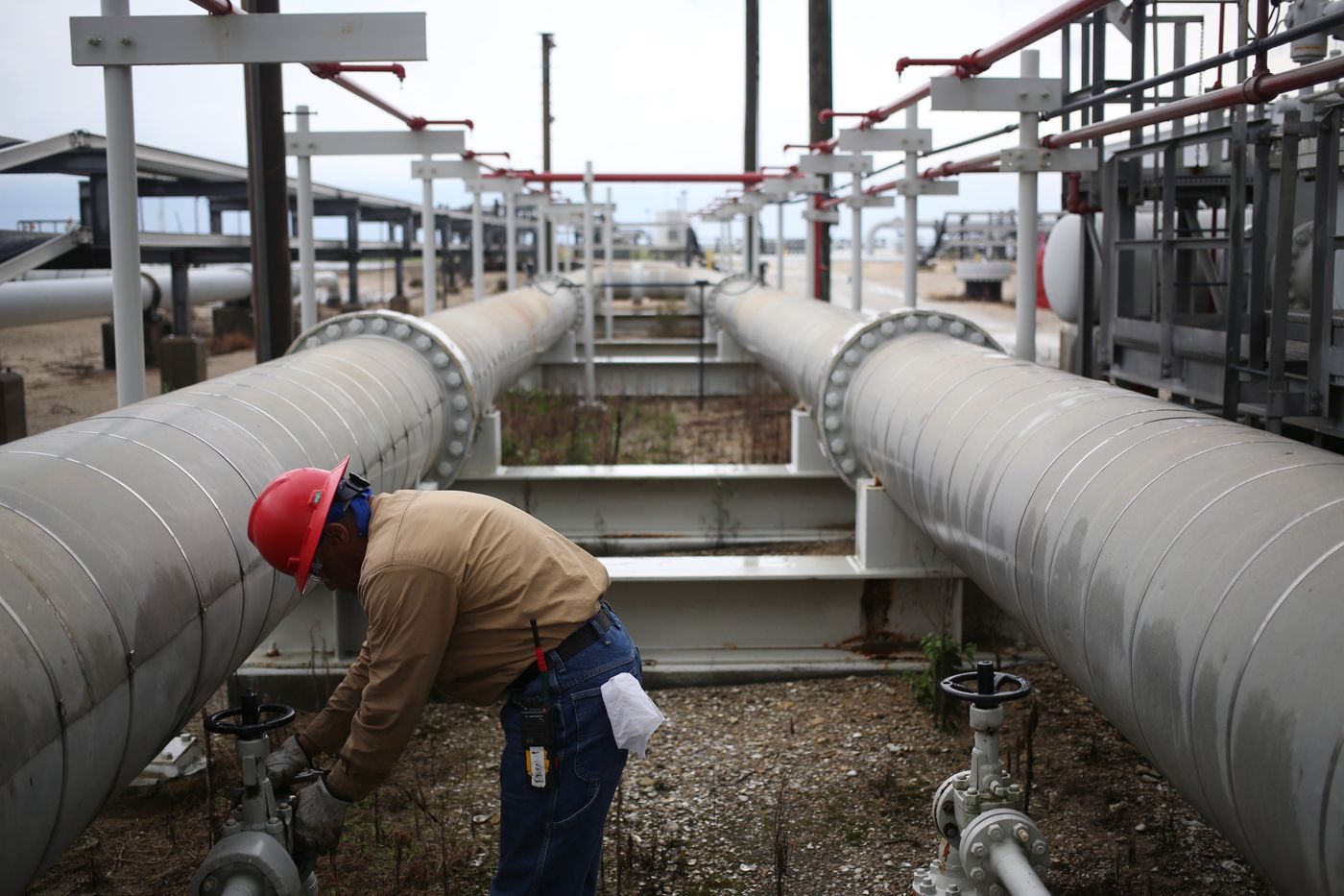 Kho dự trữ dầu lửa chiến lược (SPR) của Mỹ ở Freeport, Texas - Ảnh: Bloomberg.