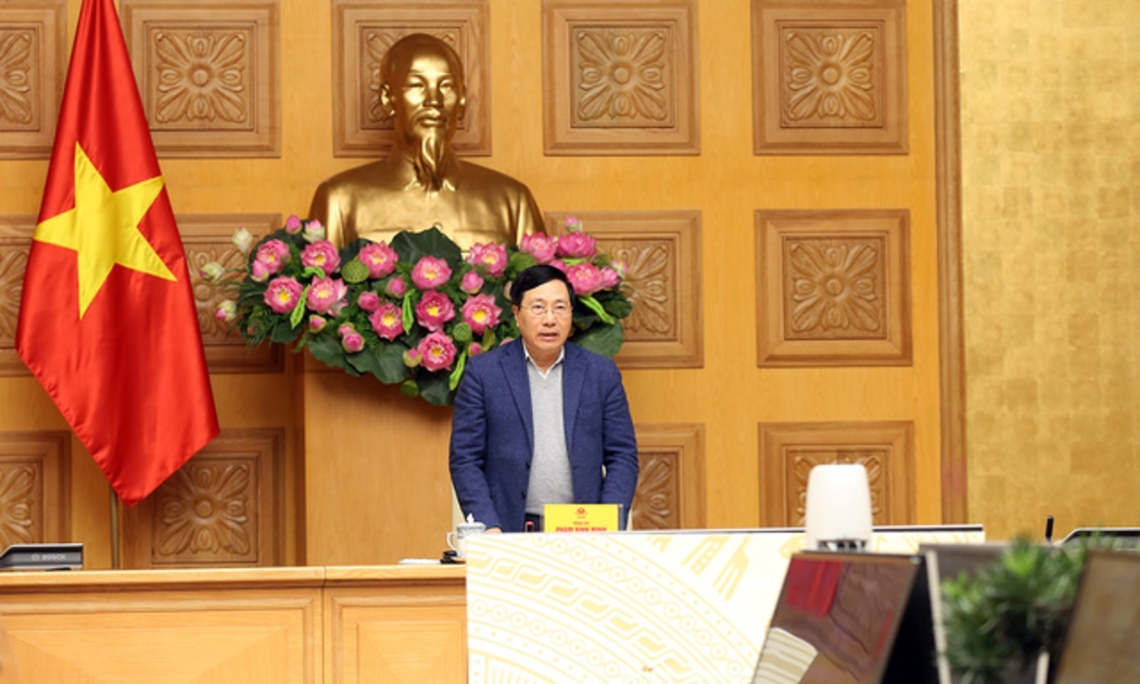 Phó Thủ tướng Thường trực Chính phủ Phạm Bình Minh chủ trì hội nghị. Ảnh: VGP.