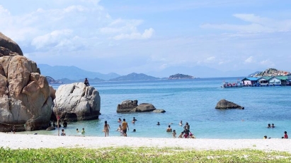 Ninh Thuan to plan national tourist area
