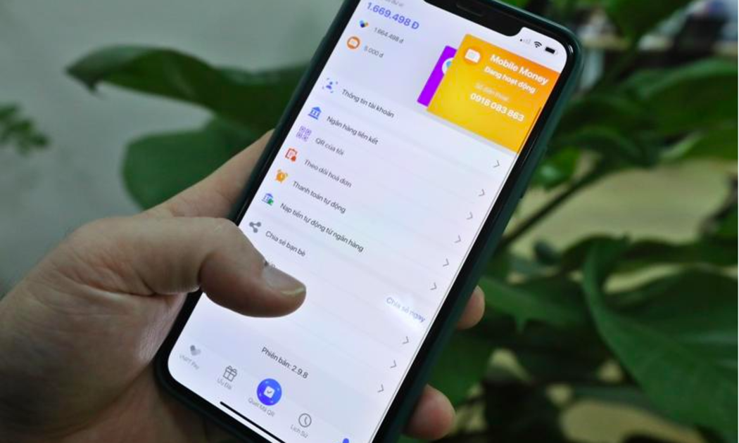 Số thuê bao Mobile Money hiện nay mới chỉ chiếm 0,47% trong tổng số 122,6 triệu thuê bao di động - Ảnh minh họa.