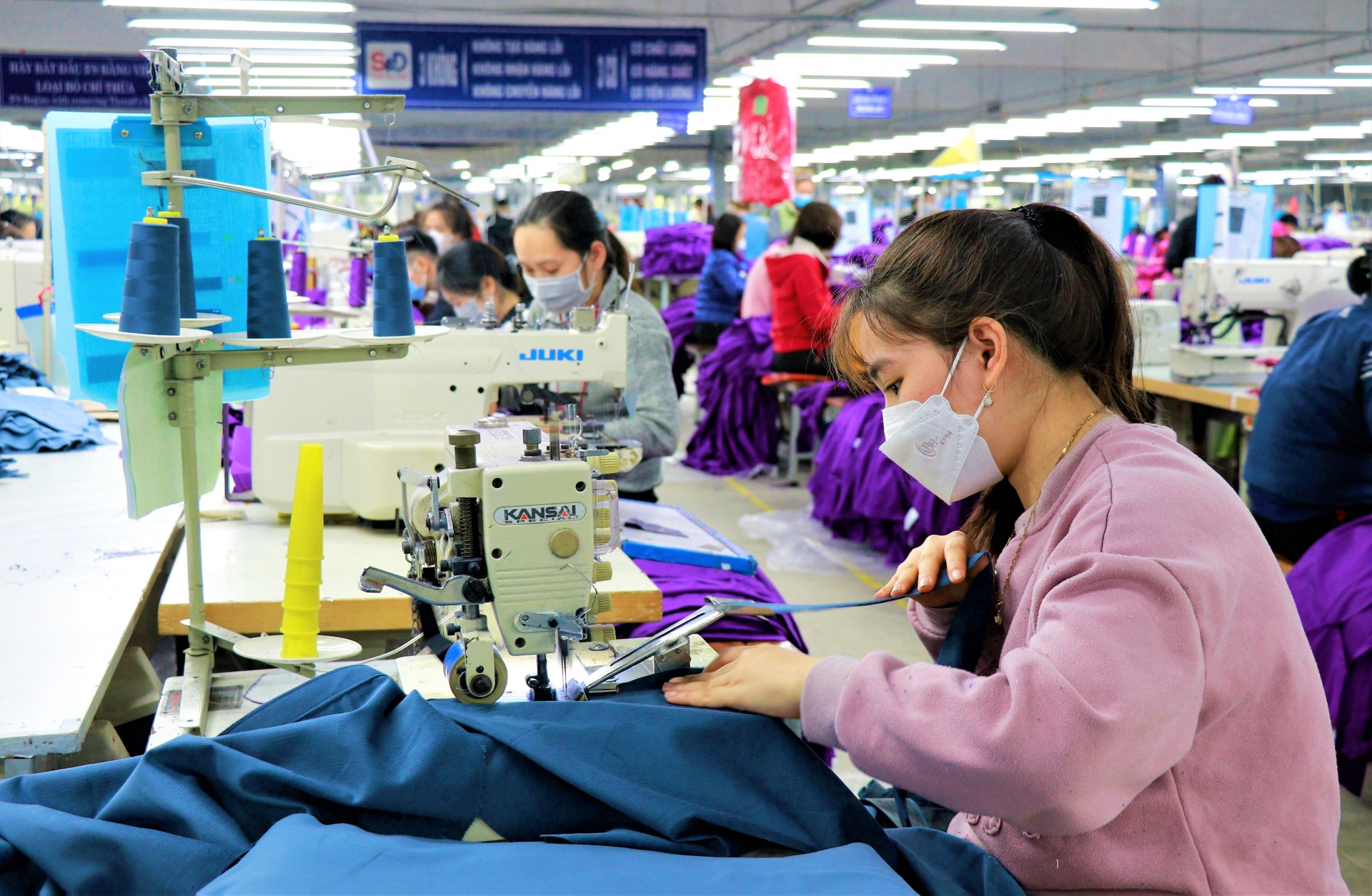 Hàng loạt các chính sách mới về kinh tế xã hội có hiệu lực từ tháng 3/2022