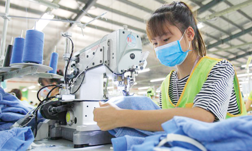 Tìm hướng cho doanh nghiệp nhỏ và vừa dệt may xuất ngoại