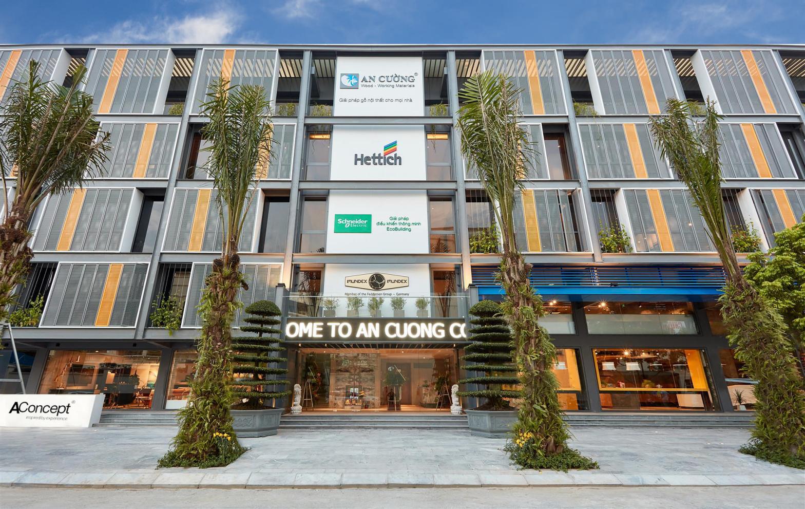 Showroom An Cường tại 10 Chương Dương Độ, Hoàn Kiếm, Hà Nội.