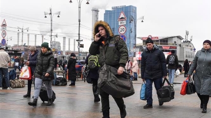 PM arranges for protection of Vietnamese citizens in Ukraine