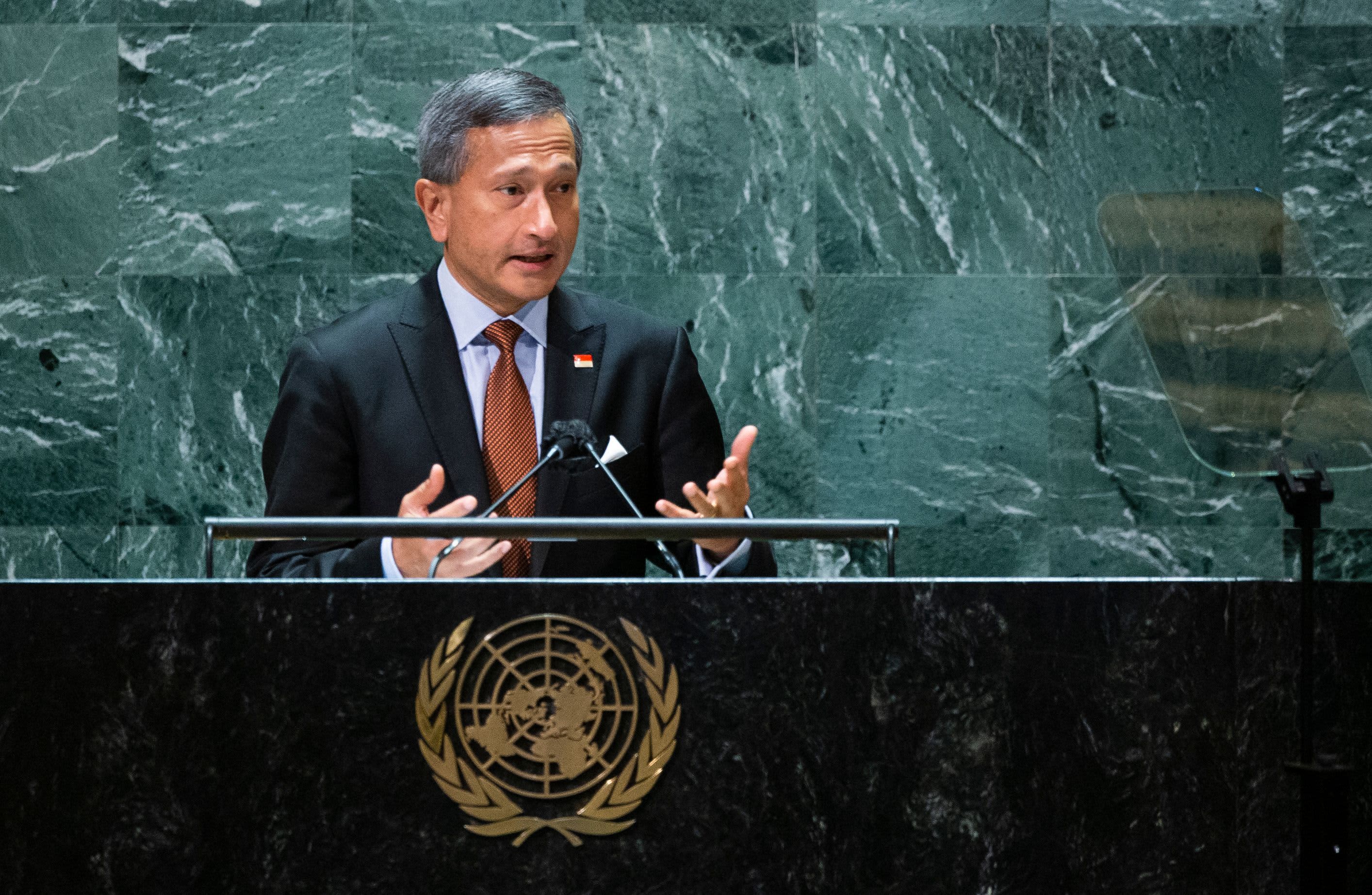 Bộ trưởng Ngoại giao Singapore Vivian Balakrishnan phát biểu tại phiên họp thứ 76 của Đại hội đồng Liên hợp quốc tại trụ sở Liên hợp quốc vào ngày 25/9/2021 ở New York - Ảnh: Getty Images