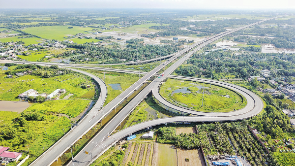 Lập Quy hoạch tổng thể quốc gia: Xóa bỏ nghịch lý “63 nền kinh tế”