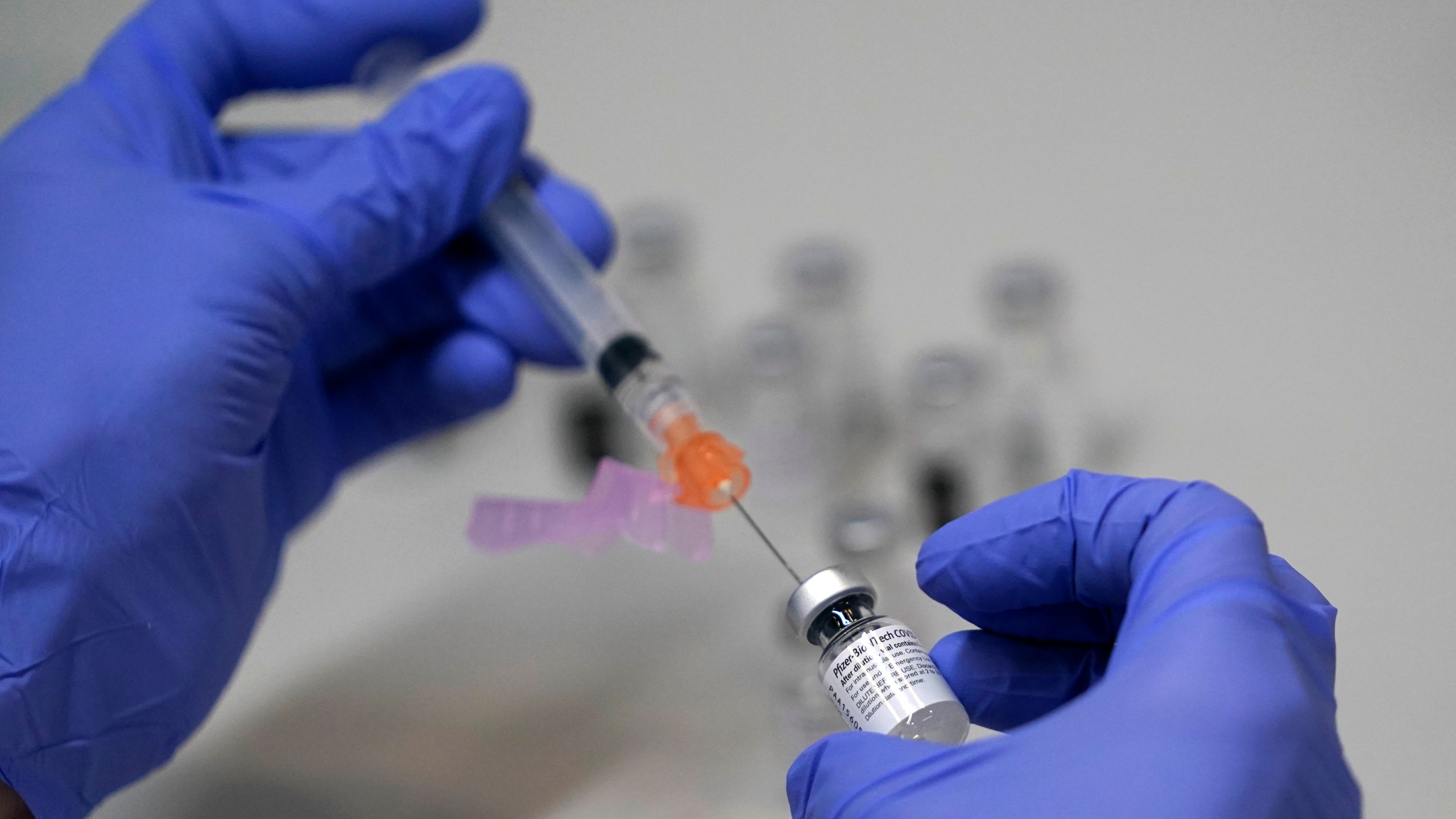 Các kết quả nghiên cứu cho thấy vaccine Covid-19 đã đạt đến mức miễn dịch giới hạn sau liều thứ 3. 