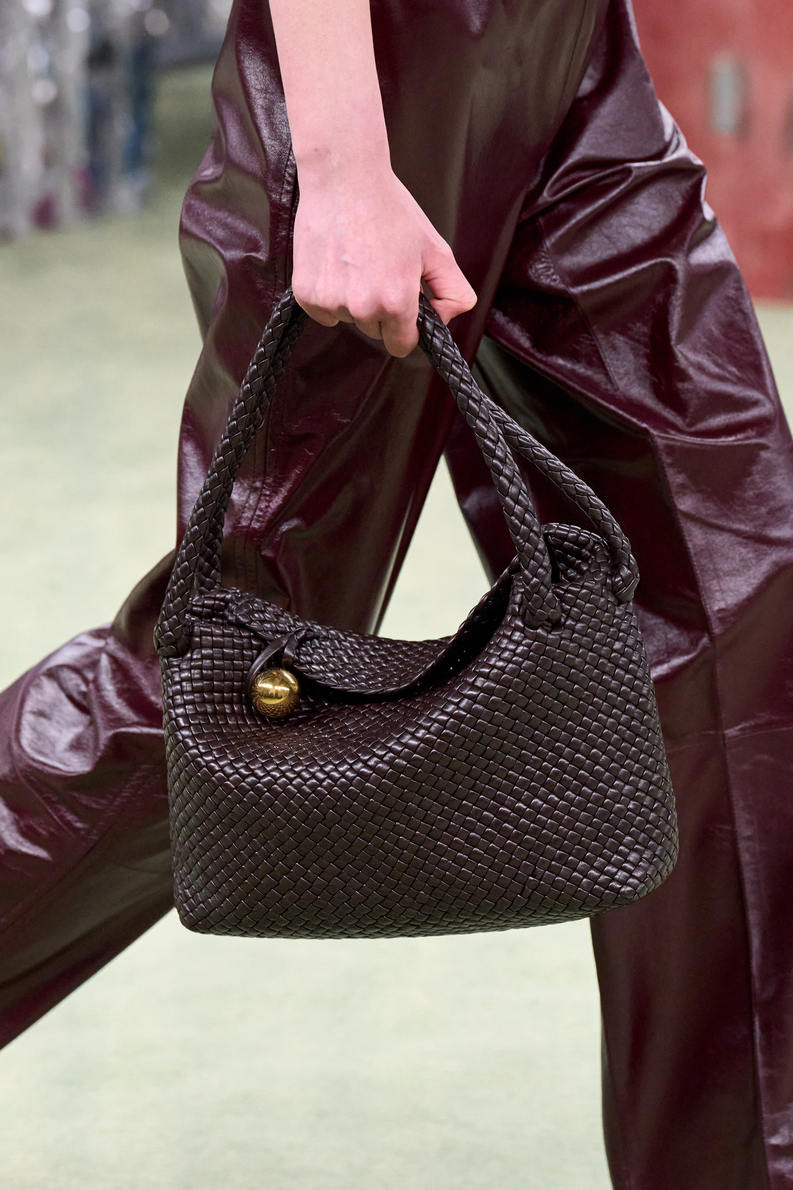 BST Thu – Đông 2022 của Bottega Veneta: câu chuyện kể qua trang phục - Ảnh 24