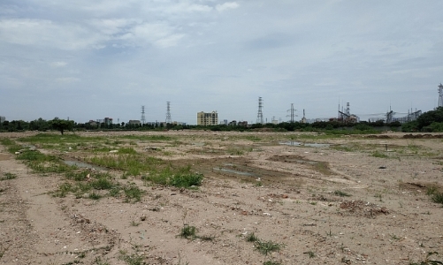 Doanh nghiệp “ôm” hàng trăm nghìn m2 đất rồi để… hoang hóa