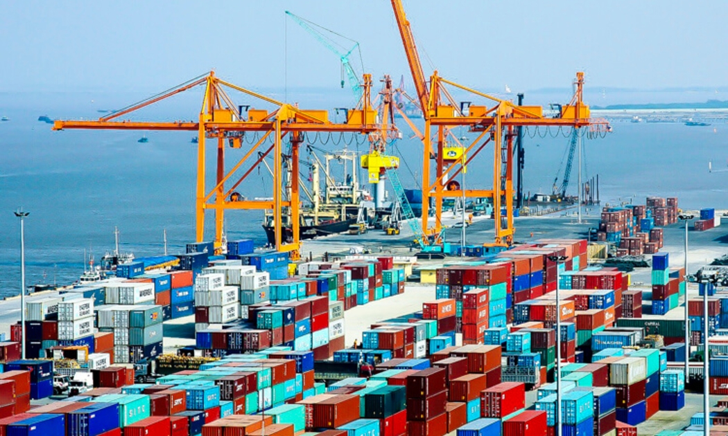 Doanh nghiệp lo lắng vì phí hạ tầng cảng biển tại TP HCM