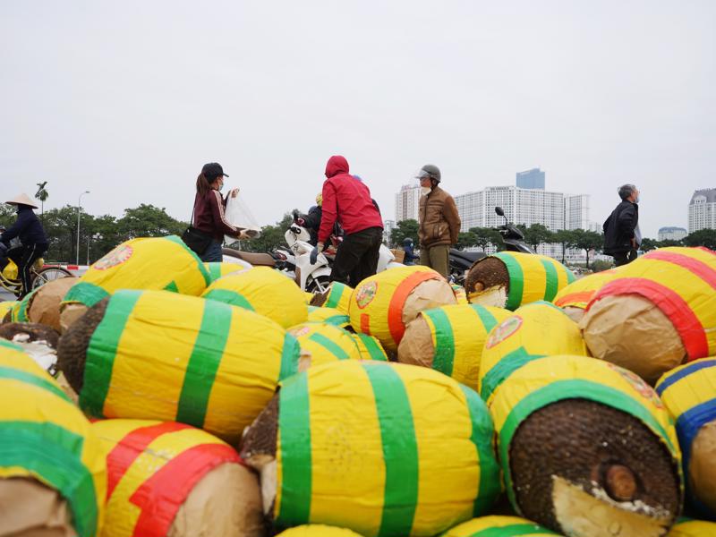 N&ocirc;ng sản quay đầu b&aacute;n rẻ như cho ở nội địa v&igrave; xuất khẩu gặp kh&oacute;