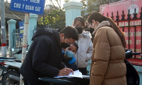 Người lao động kêu khó sao Bộ Y tế vẫn im lặng?