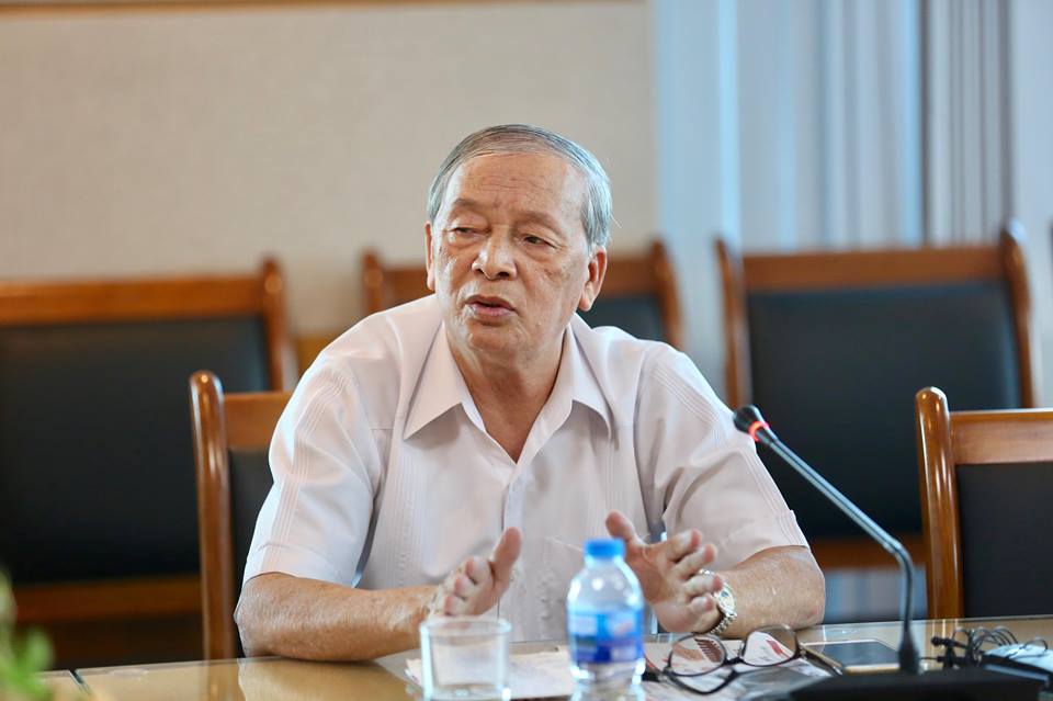 Chuyên gia kinh tế Vũ Vinh Phú