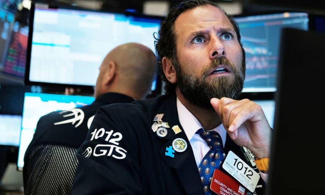 Các nhà giao dịch cổ phiếu trên sàn NYSE ở New York, Mỹ - ẢNh: Getty/CNBC.