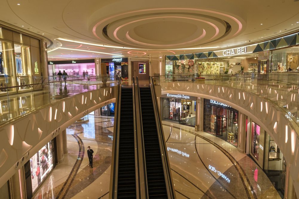 Khách sạn và sòng bạc Galaxy Macau hoang lạnh vào giữa năm 2020 - Ảnh: Getty Images