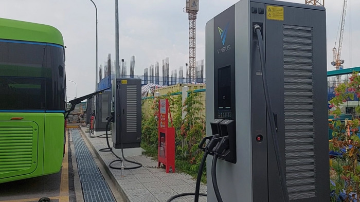 Trạm sạc điện của buýt điện