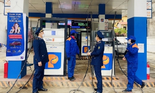 Tiếp tục tăng cường kiểm tra, giám sát hoạt động kinh doanh xăng dầu 