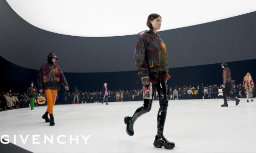 BST Givenchy Xuân - Hè 2022: Bước khỏi vùng an toàn