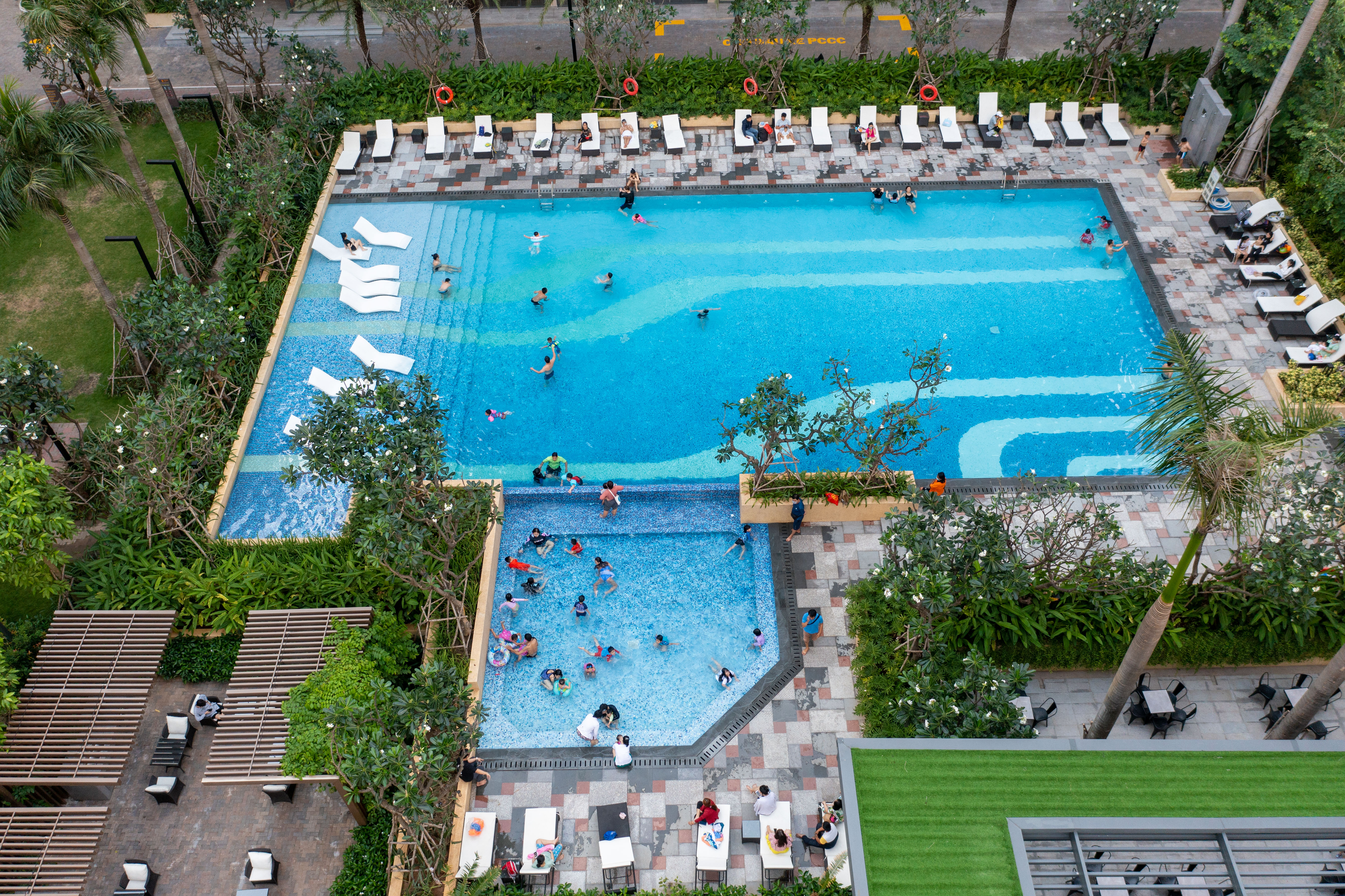 Mua tổ ấm t&iacute;ch hợp đa tiện &iacute;ch vừa ti&ecirc;̣n nghi vừa bi&ecirc;̣t l&acirc;̣p, cư d&acirc;n c&oacute; thể tận hưởng cuộc sống trọn vẹn ngay tại nơi m&igrave;nh sinh sống.