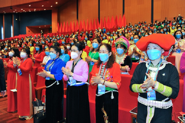 Đại hội có 1.000 đại biểu chính thức là những phụ nữ tiêu biểu, đại diện cho các lực lượng phụ nữ, các dân tộc, tôn giáo, các độ tuổi, ngành nghề, lĩnh vực công tác và các vùng miền khác nhau trong cả nước. Ảnh VGP.