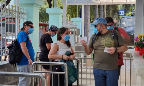 Quá nhiều thủ tục xét nghiệm Covid-19, doanh nghiệp du lịch lo Việt Nam trở nên kém hấp dẫn