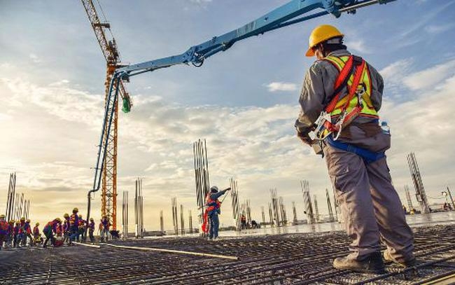 Positive signs for public investment stocks in March