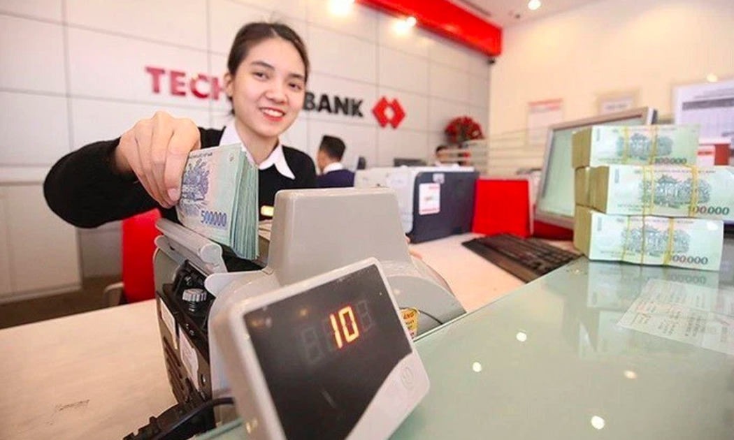 Sự xoay trục sang bán lẻ và phát huy tối đa hiệu suất làm việc của nhân viên đã góp phần tạo nên lợi nhuận khủng cho ngân hàng