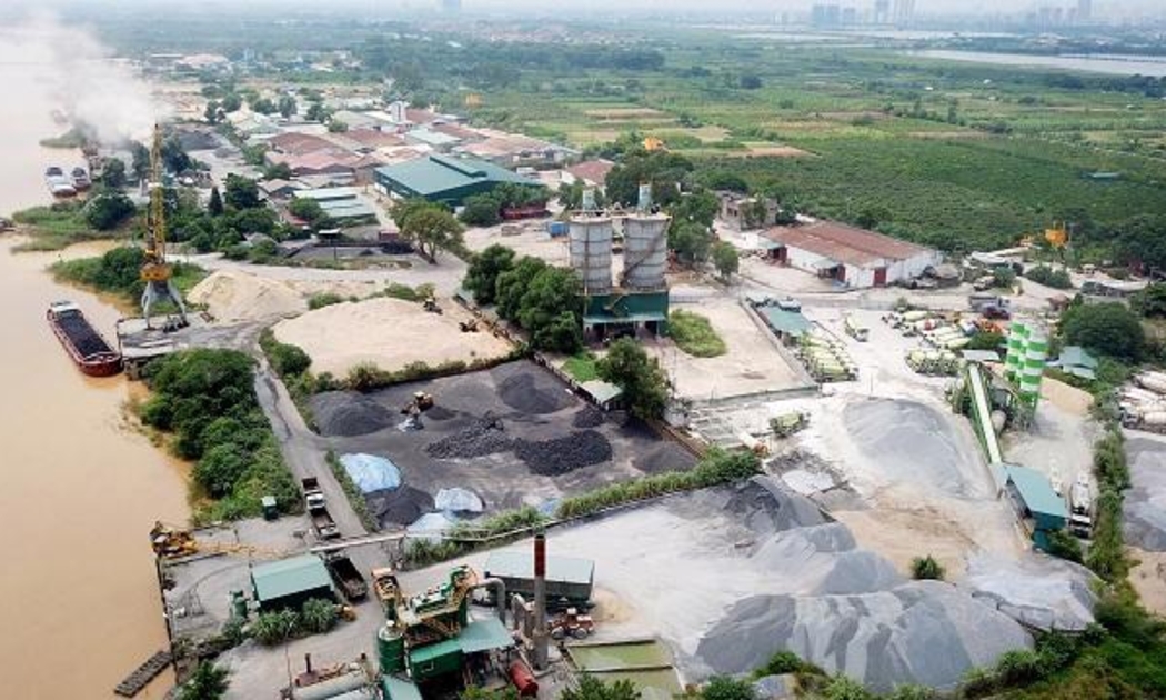 Một góc cảng Khuyến Lương đặt tại quận Hoàng Mai (Hà Nội).