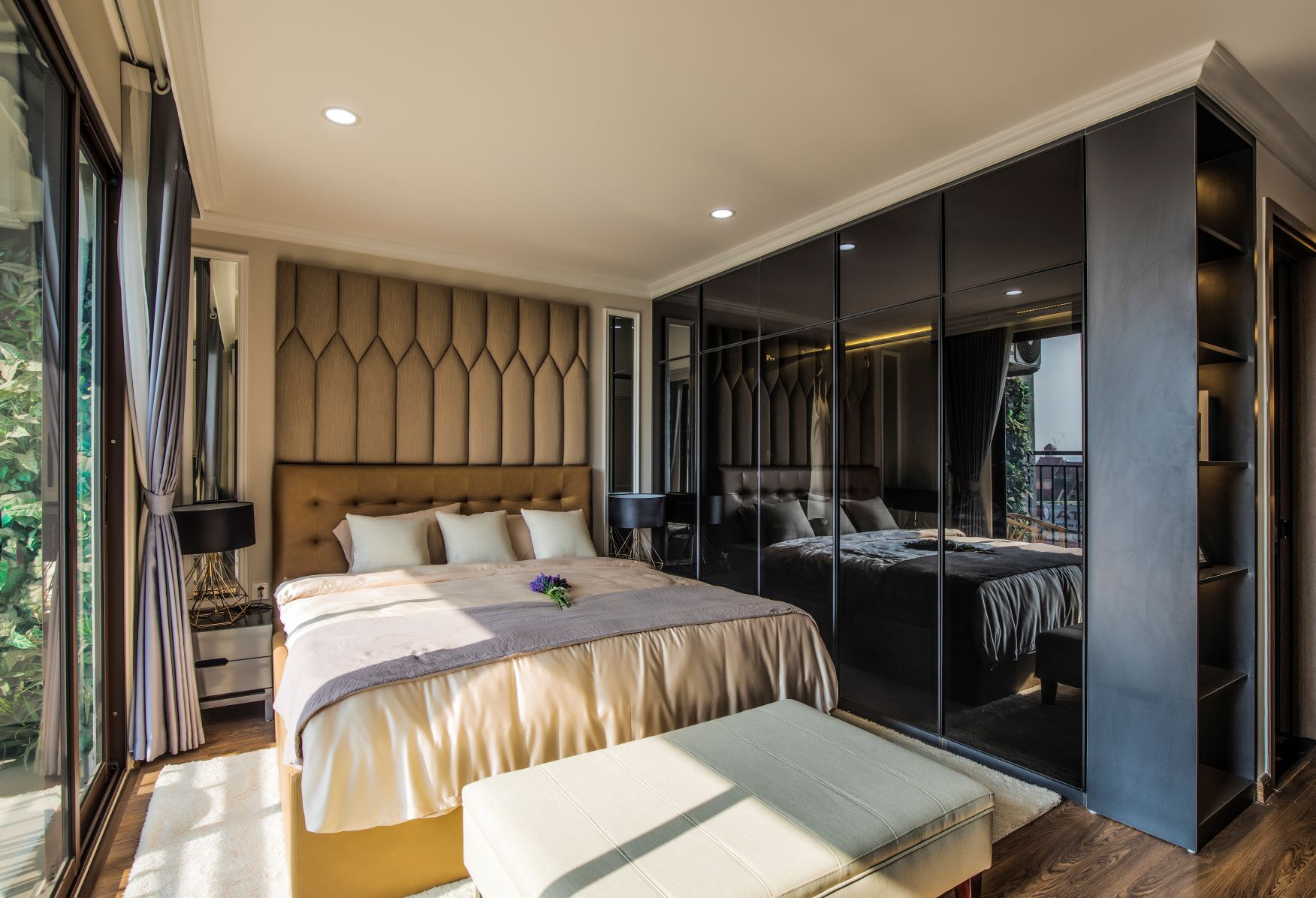 100% ph&ograve;ng ngủ đ&oacute;n gi&oacute; v&agrave; &aacute;nh s&aacute;ng tự nhi&ecirc;n.