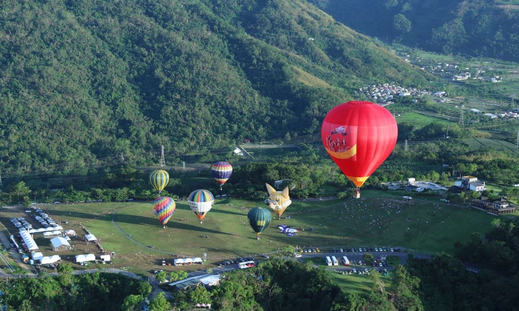 Khinh khí cầu Vietjet sẽ đại diện cho Việt Nam ở Lễ hội Khinh khí Cầu Quốc tế 2022 lần đầu tiên được tổ chức tại Tuyên Quang.