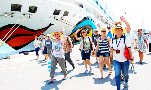 Việt Nam miễn thị thực cho công dân 13 quốc gia