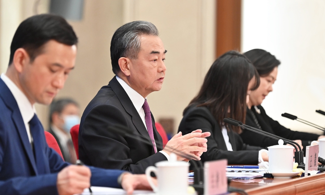 Bộ trưởng Bộ Ngoại giao Trung Quốc Vương Nghị tại một cuộc họp báo ở Bắc Kinh hôm 7/3 - Ảnh: Getty Images