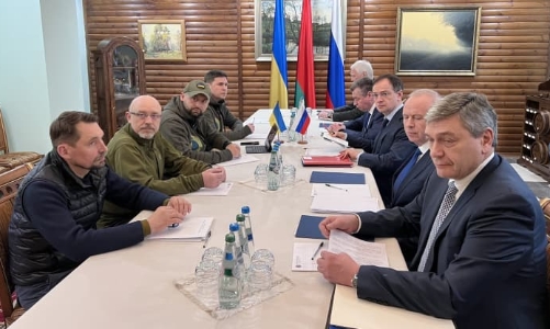 Nga và Ukraine muốn gì khi ngồi vào bàn đàm phán ngừng bắn?