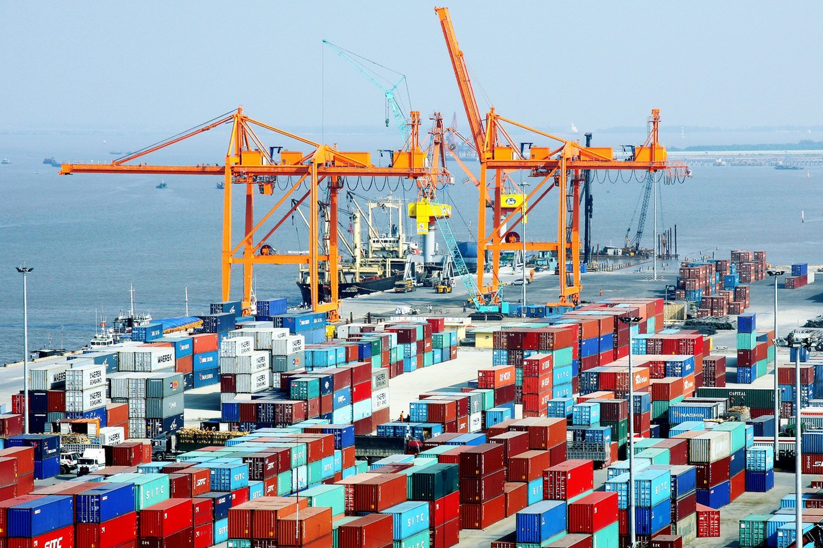 Trước đó, VinaCapital dự báo tăng trưởng GDP Việt Nam có thể vượt 7,5% trong năm 2022.