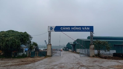 Hong Van to soon become key container port in Hanoi