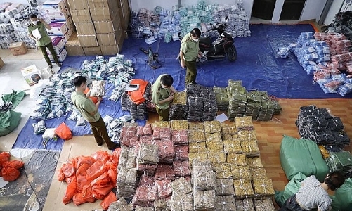 Sẽ quản chặt thương mại điện tử để ngăn buôn lậu tràn lan như 