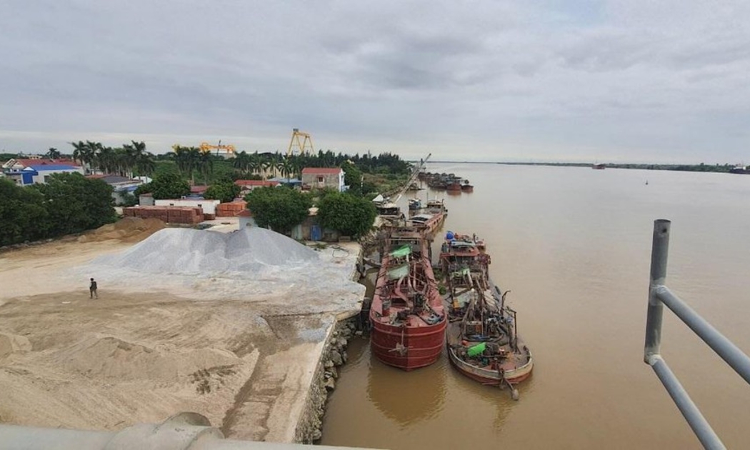 Sông Văn Úc đoạn qua các huyện Tiên Lãng, An Lão, Kiến Thụy của TP. Hải Phòng.
